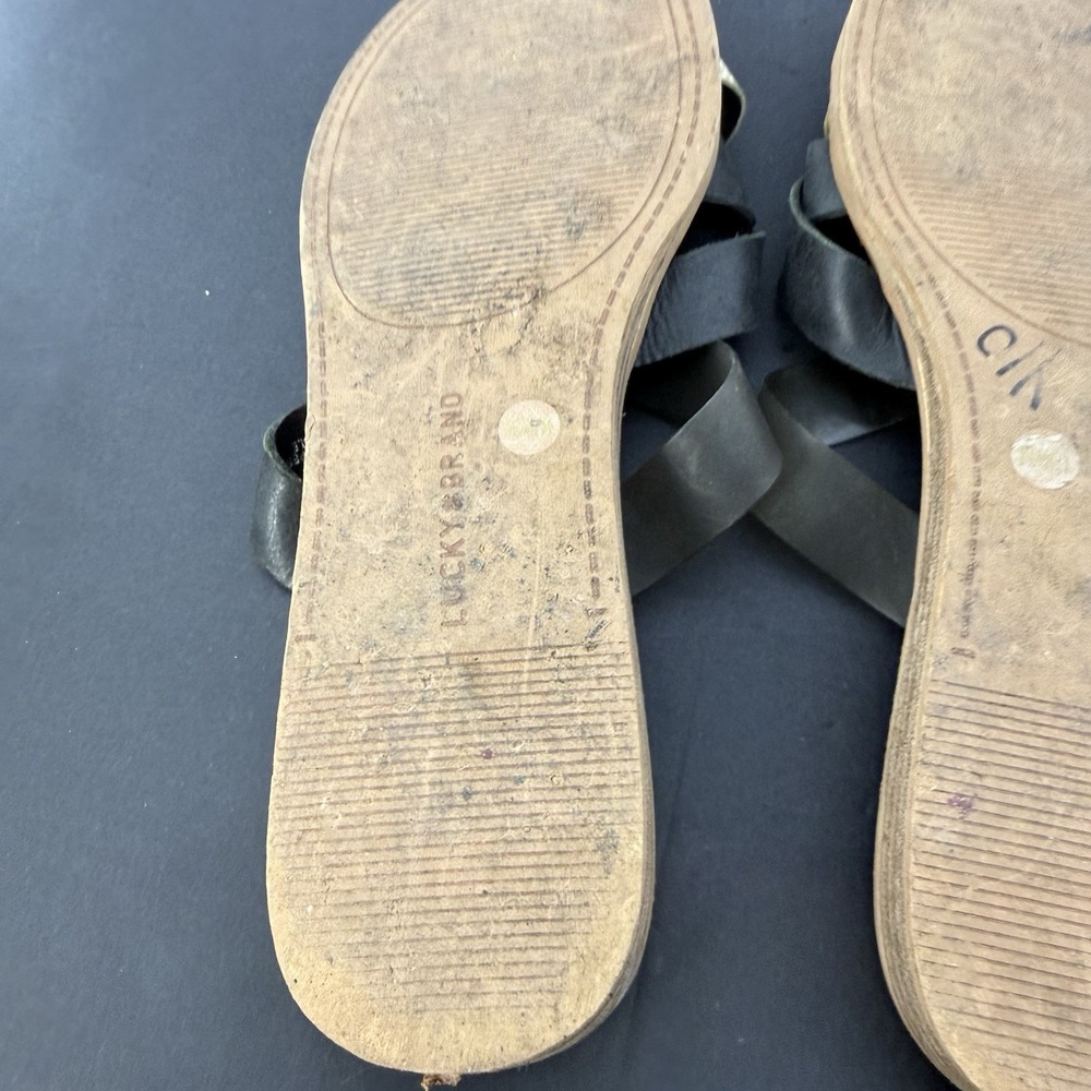 Lucky Brand Sandal 8.5 Hallisa Flat Strappy Boho Beachy Vacation Travel Leather - Picture 9 of 10